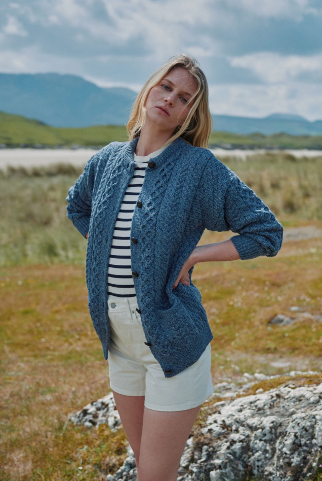 ARAN WOOLLEN MILLS CREW NECK CARDIGAN