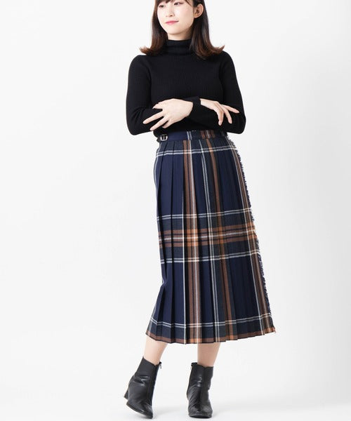 FRONT PLEATED WRAP SKIRT