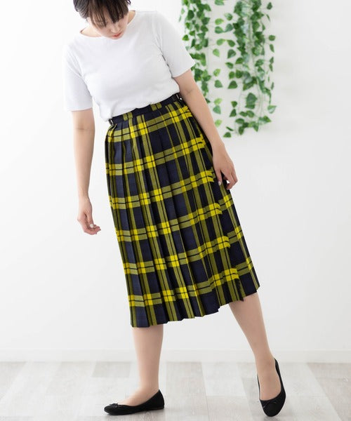 FRONT PLEATED WRAP SKIRT