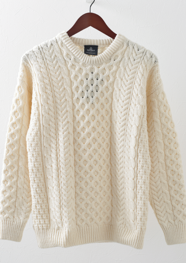 CREW NECK SWEATER