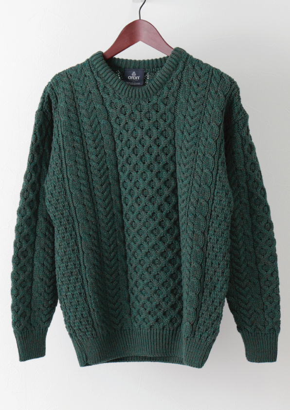 CREW NECK SWEATER