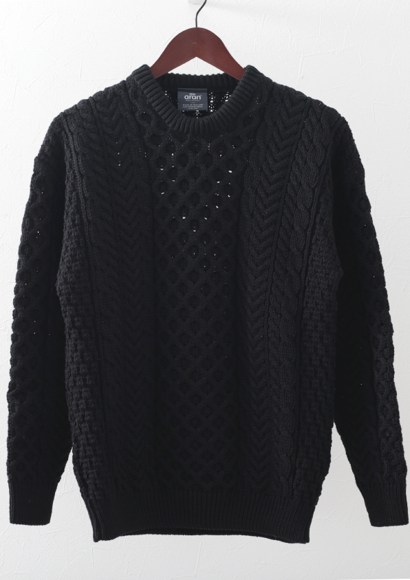 CREW NECK SWEATER